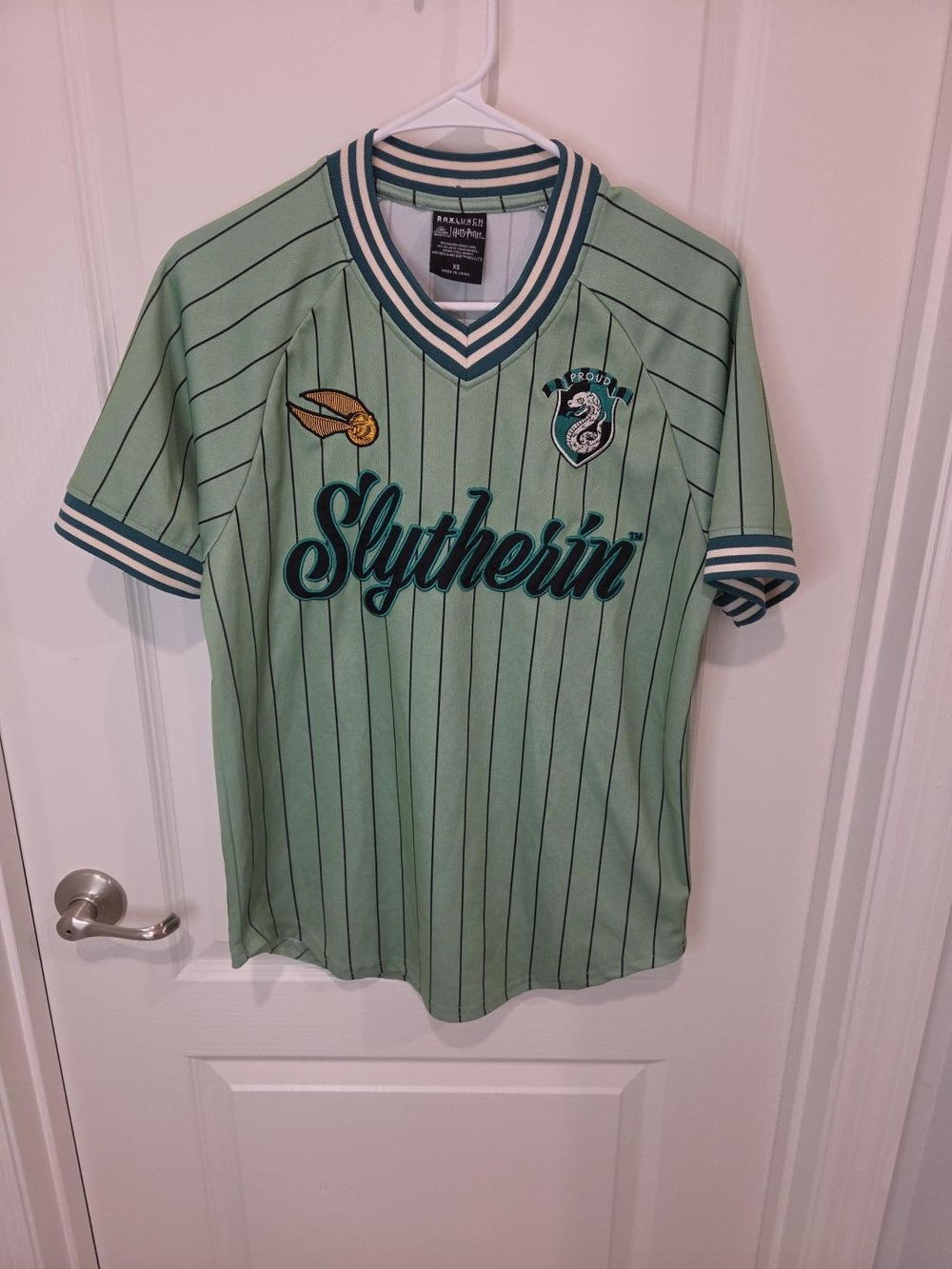 BoxLunch Harry Potter Slytherin Quidditch Jersey Shirt XS